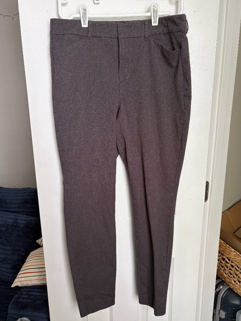 Old Navy High-Rise Pixie Pants - 12